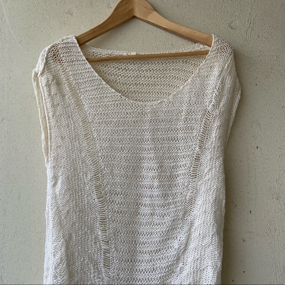 Helmut Lang classic yet edgy sweater - Picture 2 of 14